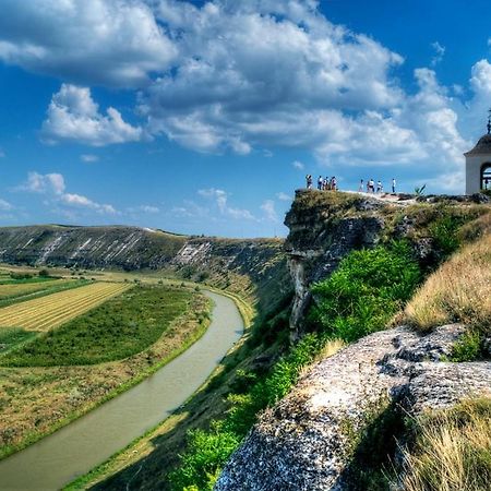 Mesogios Hotel Kisinyov Kültér fotó