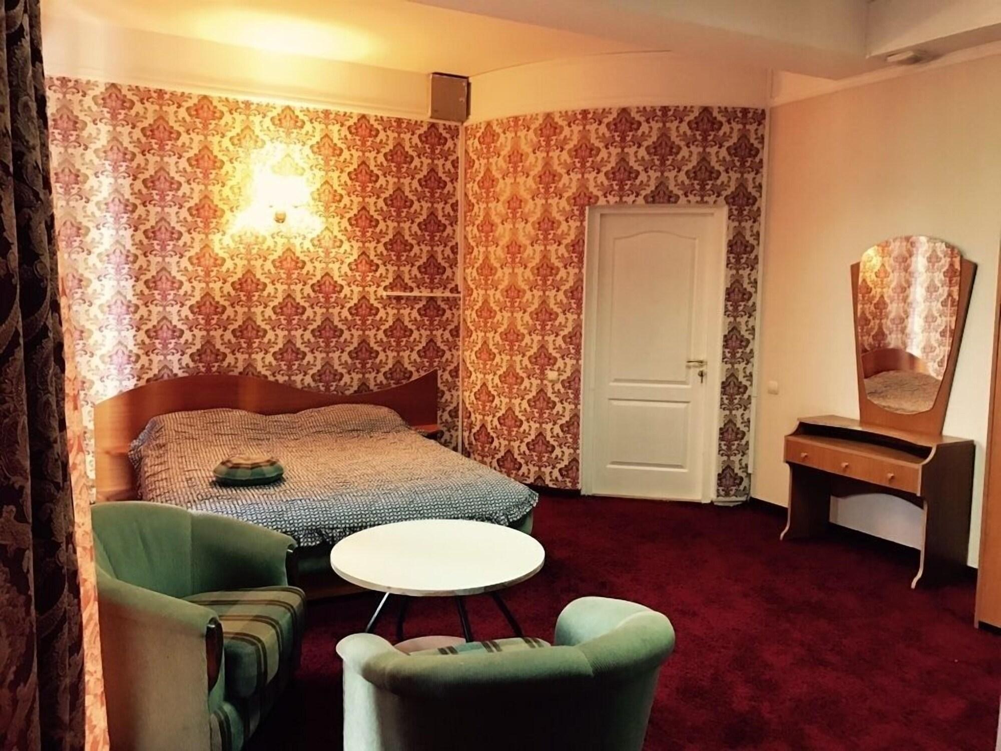 Mesogios Hotel Kisinyov Kültér fotó