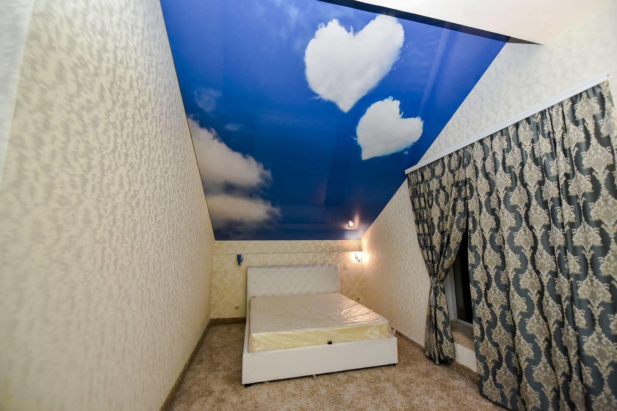 Mesogios Hotel Kisinyov Kültér fotó